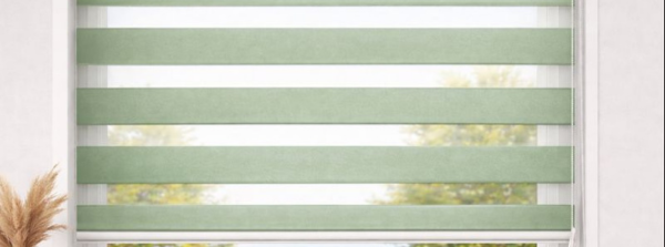 Wat bepaalt de prijs en kwaliteit van een duorolgordijn op maat?